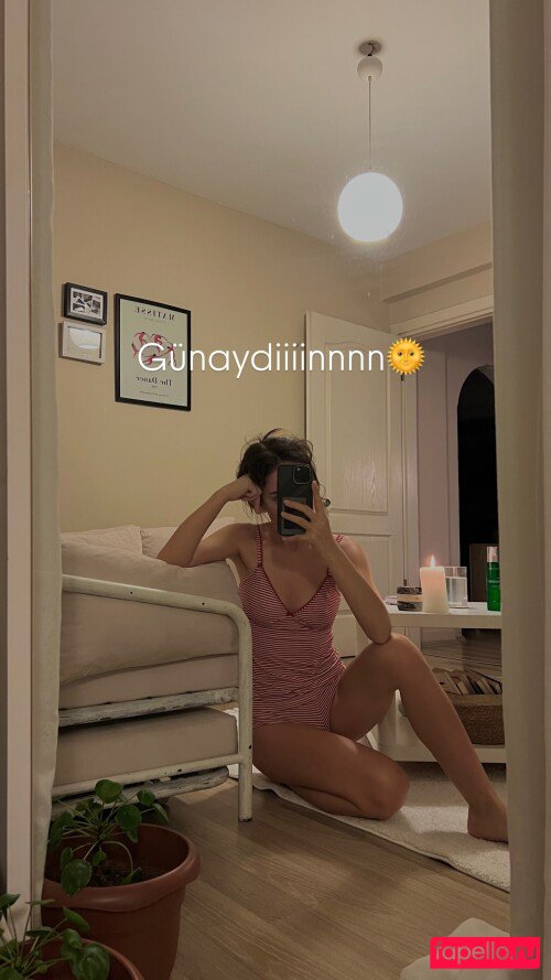 Meltem Koc Nude Onlyfans Photo 29