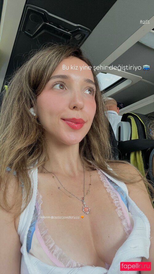 Meltem Koc Nude Onlyfans Photo 10