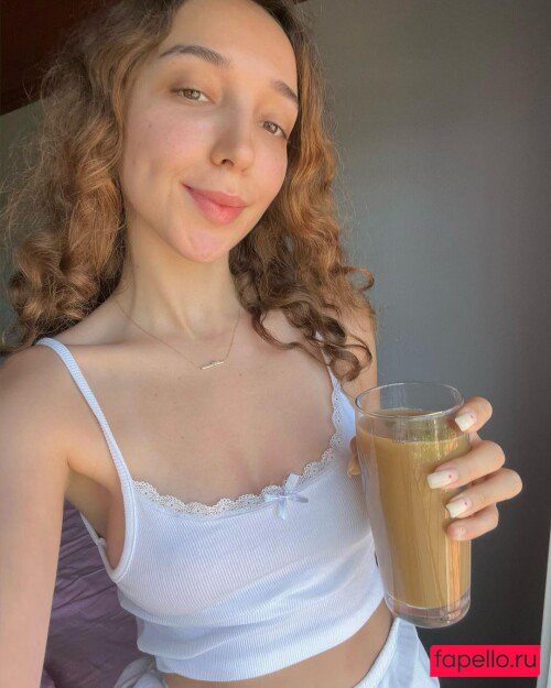 Meltem Koc Nude Onlyfans Photo 16