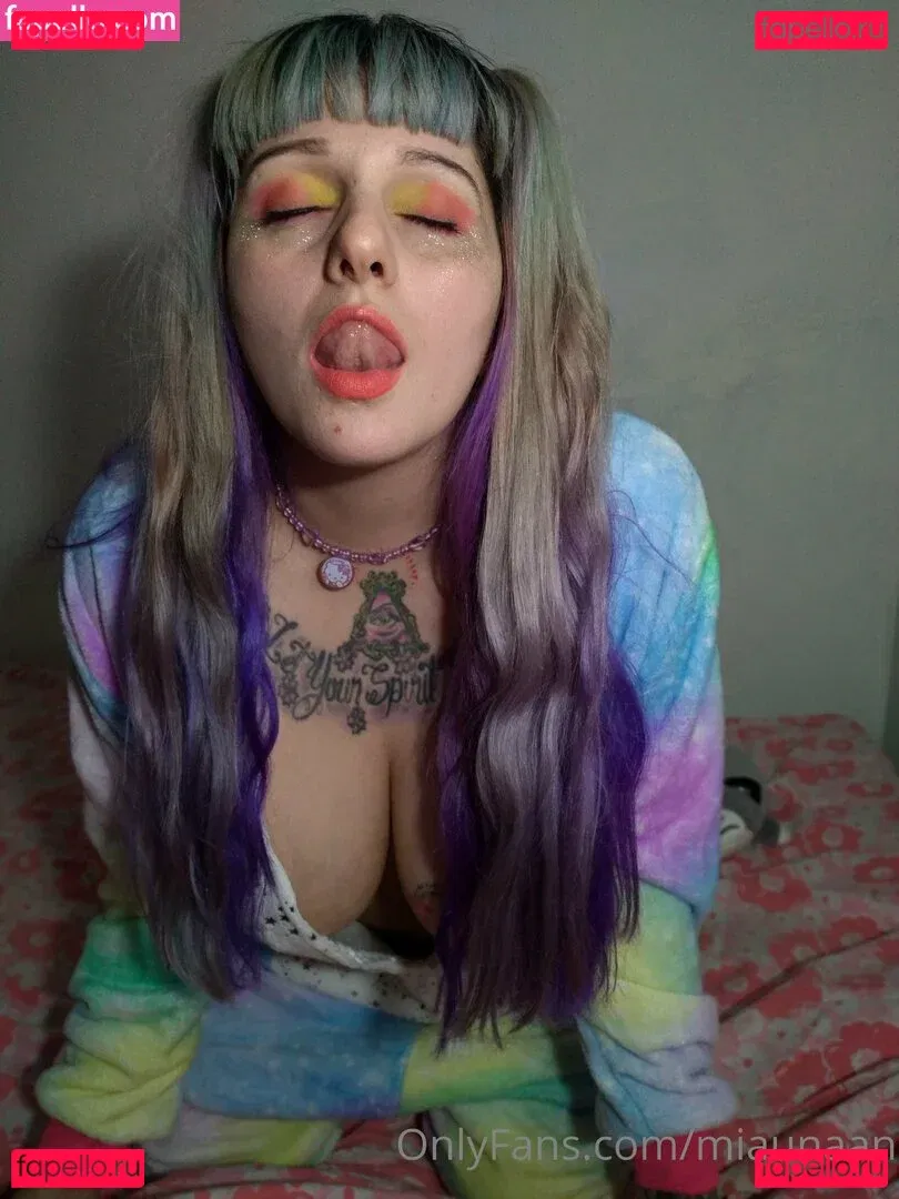 miaunaan Onlyfans Photo Gallery 