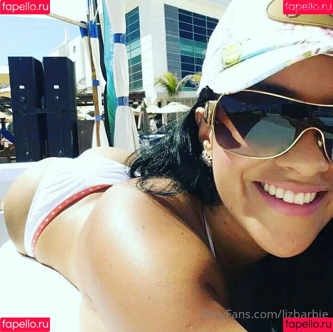 Elizabeth Retana Onlyfans Photo Gallery 