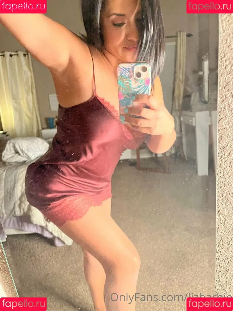 Elizabeth Retana Onlyfans Photo Gallery 