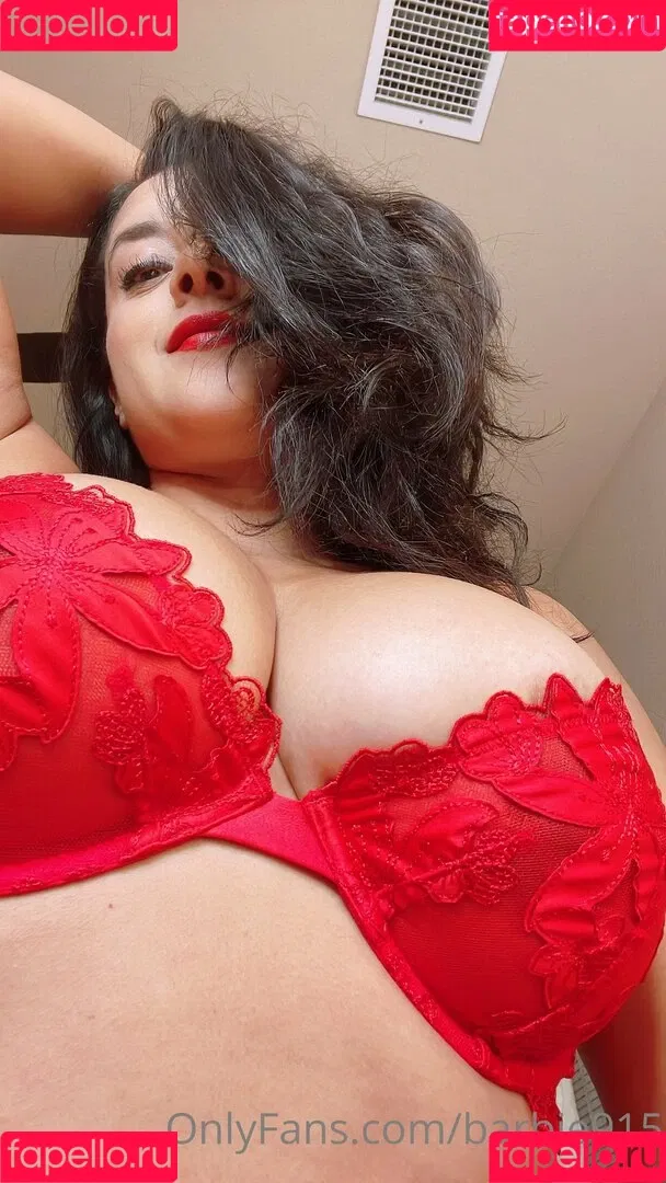 Elizabeth Retana Onlyfans Photo Gallery 