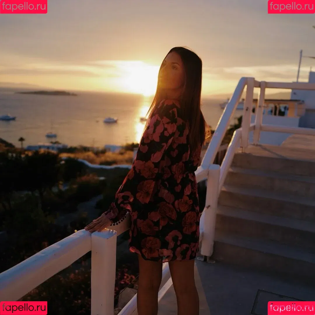 Laura Wontorra Onlyfans Photo Gallery 