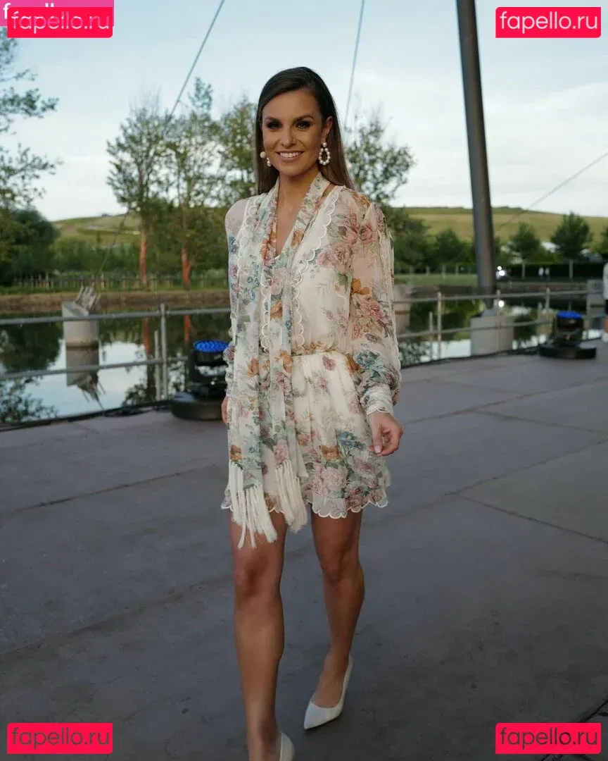 Laura Wontorra Onlyfans Photo Gallery 