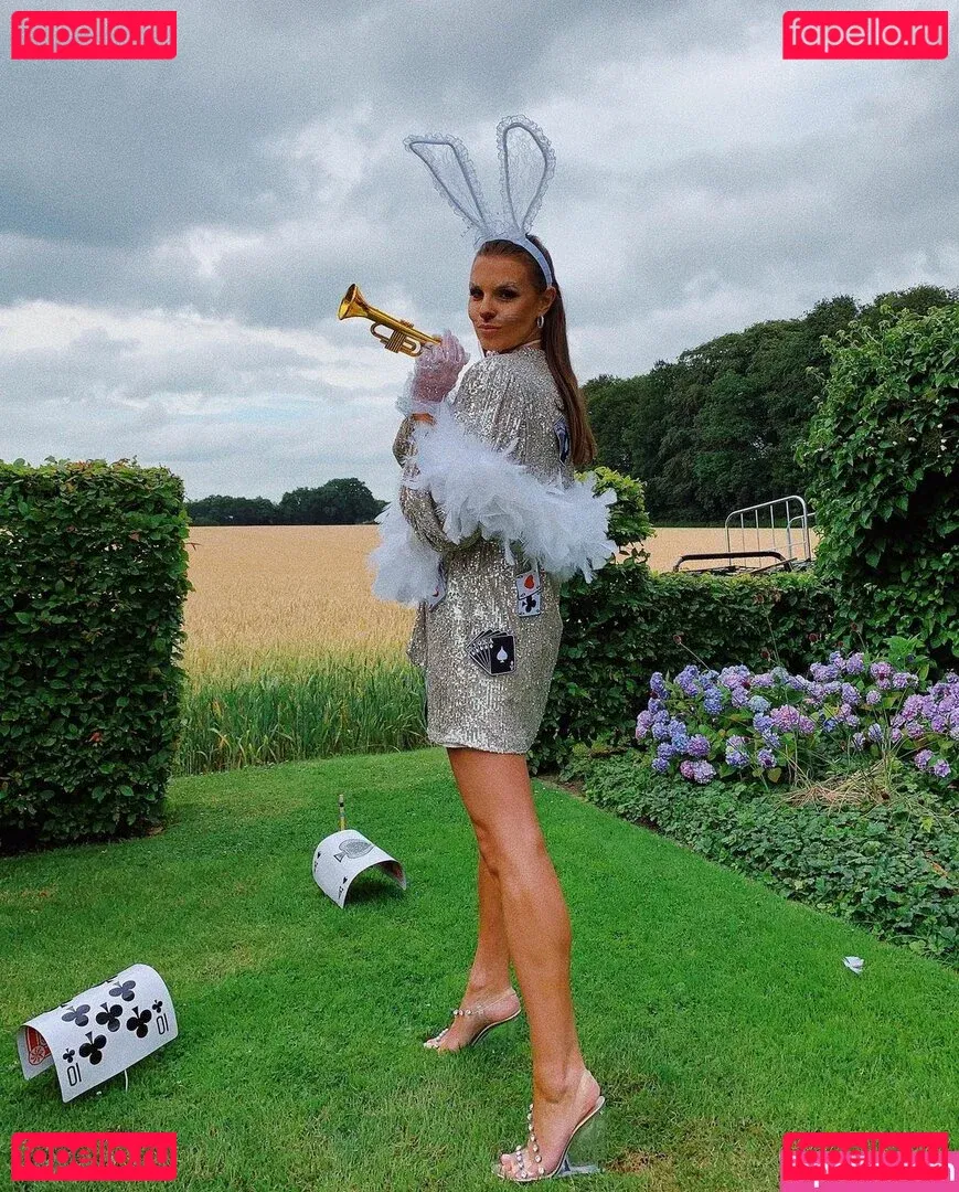 Laura Wontorra Onlyfans Photo Gallery 