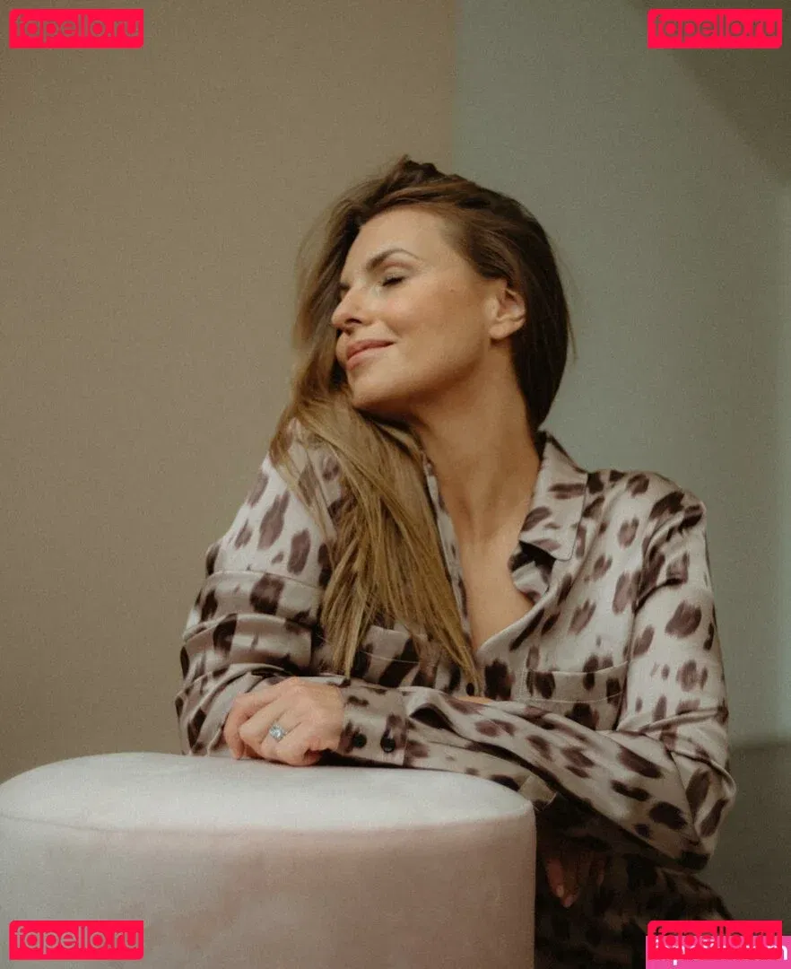 Laura Wontorra Onlyfans Photo Gallery 