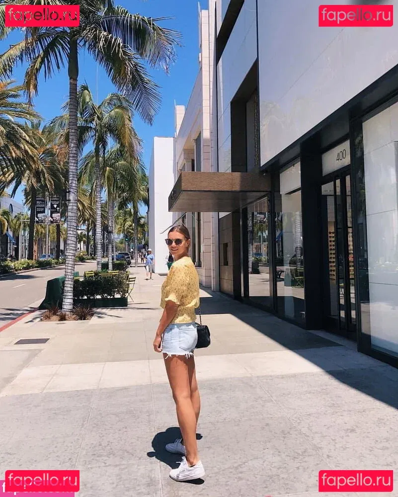 Laura Wontorra Onlyfans Photo Gallery 