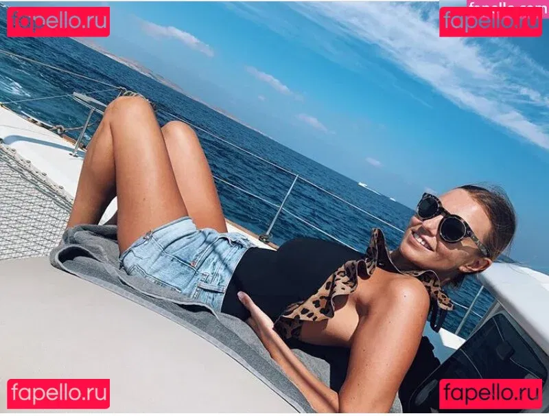 Laura Wontorra Onlyfans Photo Gallery 