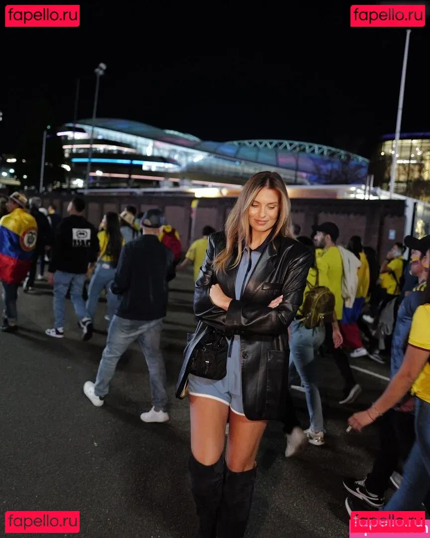 Laura Wontorra Onlyfans Photo Gallery 