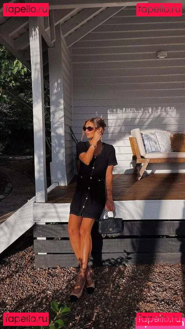 Laura Wontorra Onlyfans Photo Gallery 