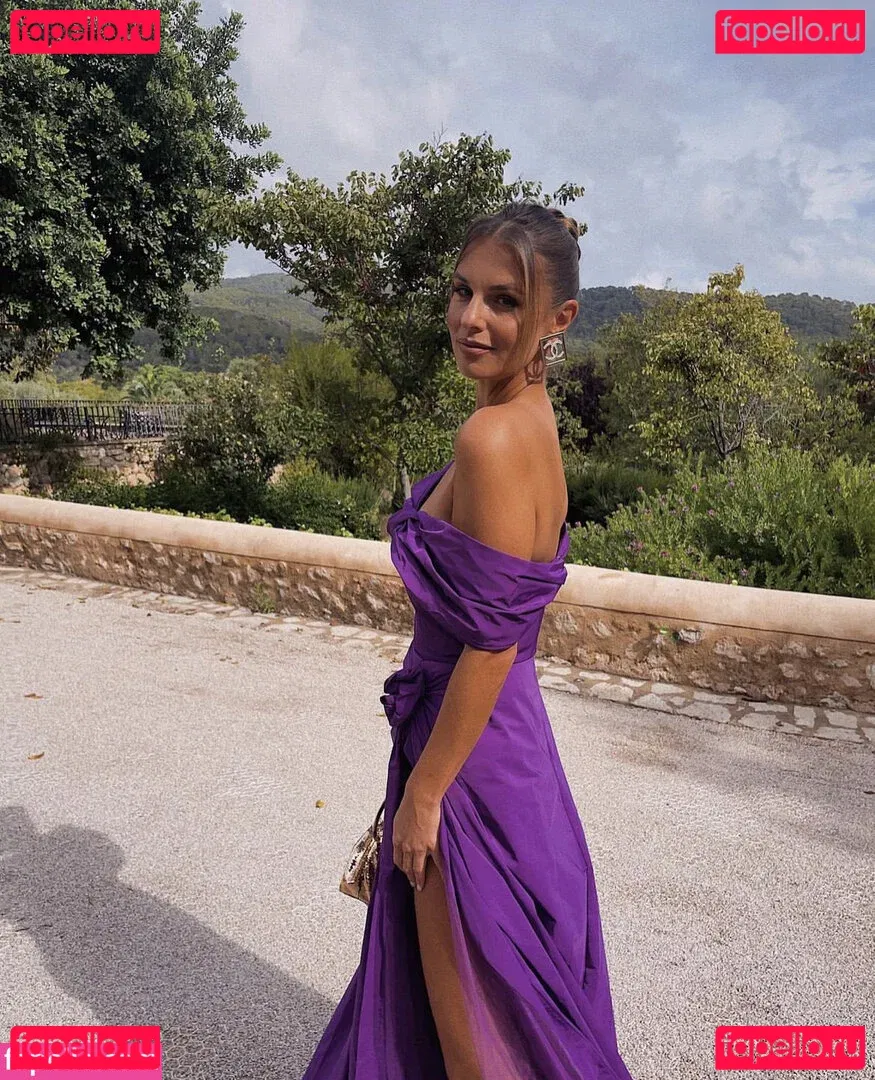 Laura Wontorra Onlyfans Photo Gallery 