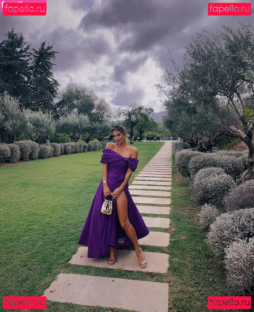 Laura Wontorra Onlyfans Photo Gallery 