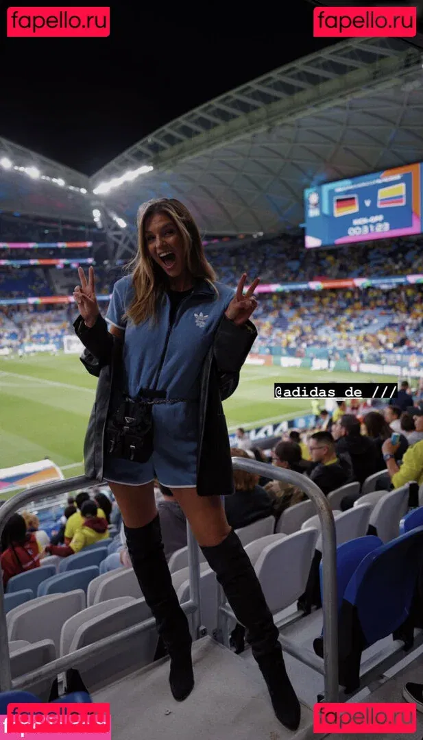 Laura Wontorra Onlyfans Photo Gallery 