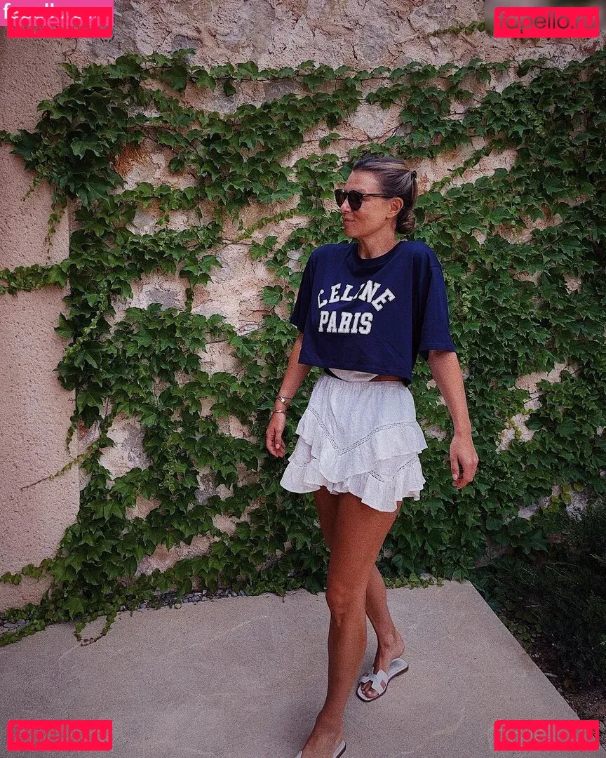 Laura Wontorra Onlyfans Photo Gallery 