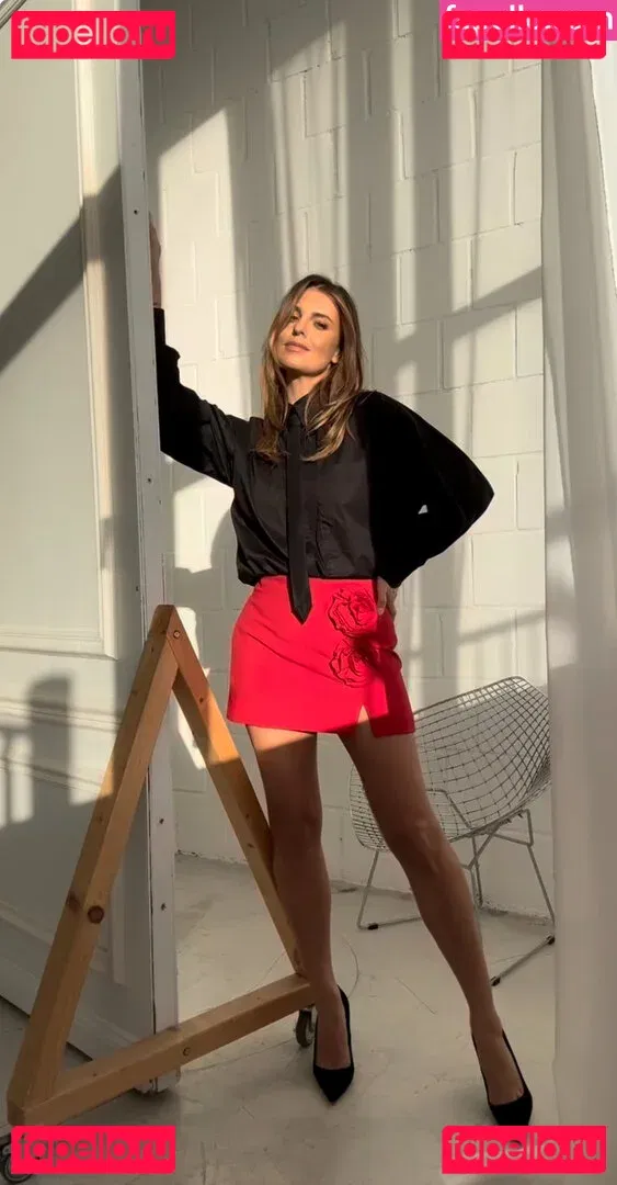 Laura Wontorra Onlyfans Photo Gallery 