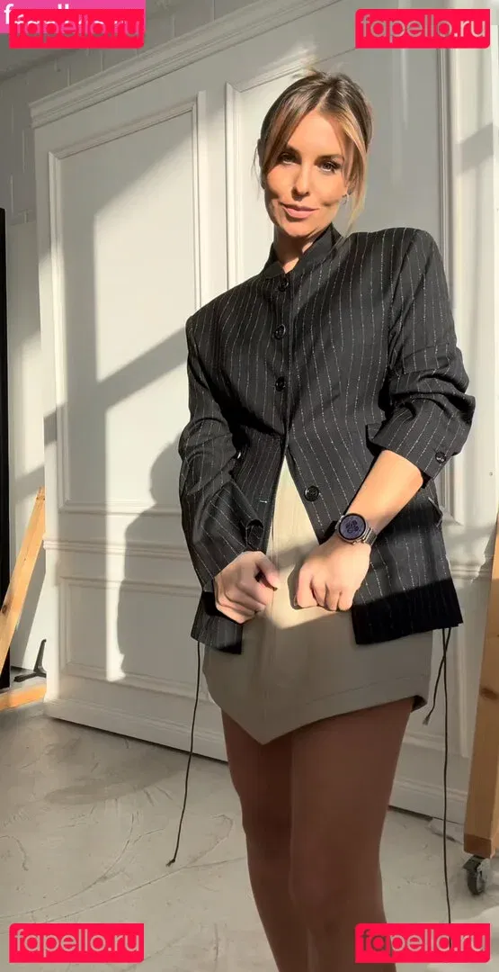 Laura Wontorra Onlyfans Photo Gallery 