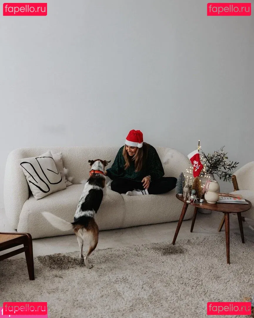 Laura Wontorra Onlyfans Photo Gallery 