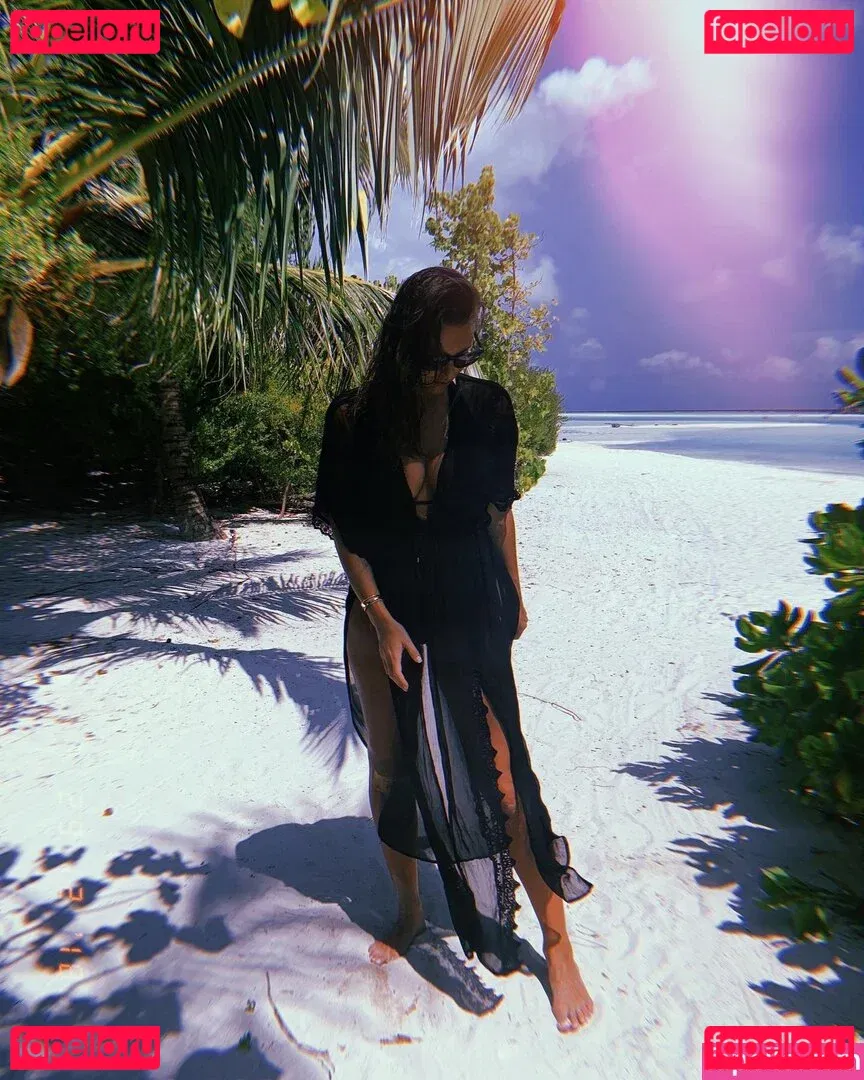 Laura Wontorra Onlyfans Photo Gallery 