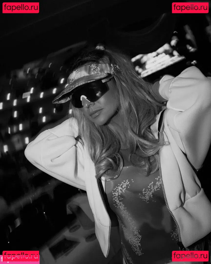 Laura Wontorra Onlyfans Photo Gallery 