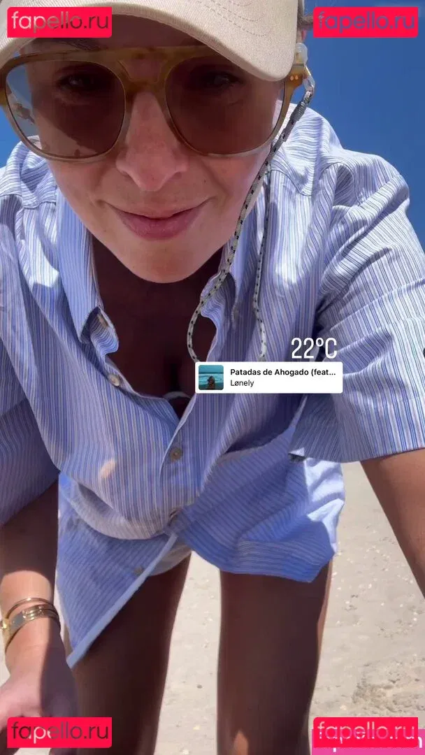 Laura Wontorra Onlyfans Photo Gallery 