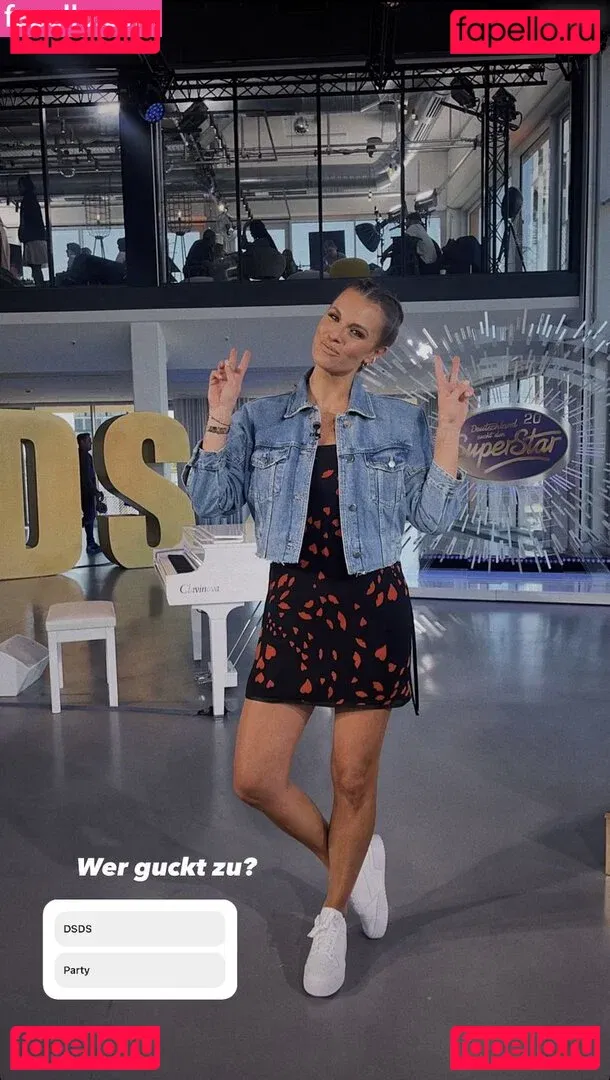 Laura Wontorra Onlyfans Photo Gallery 