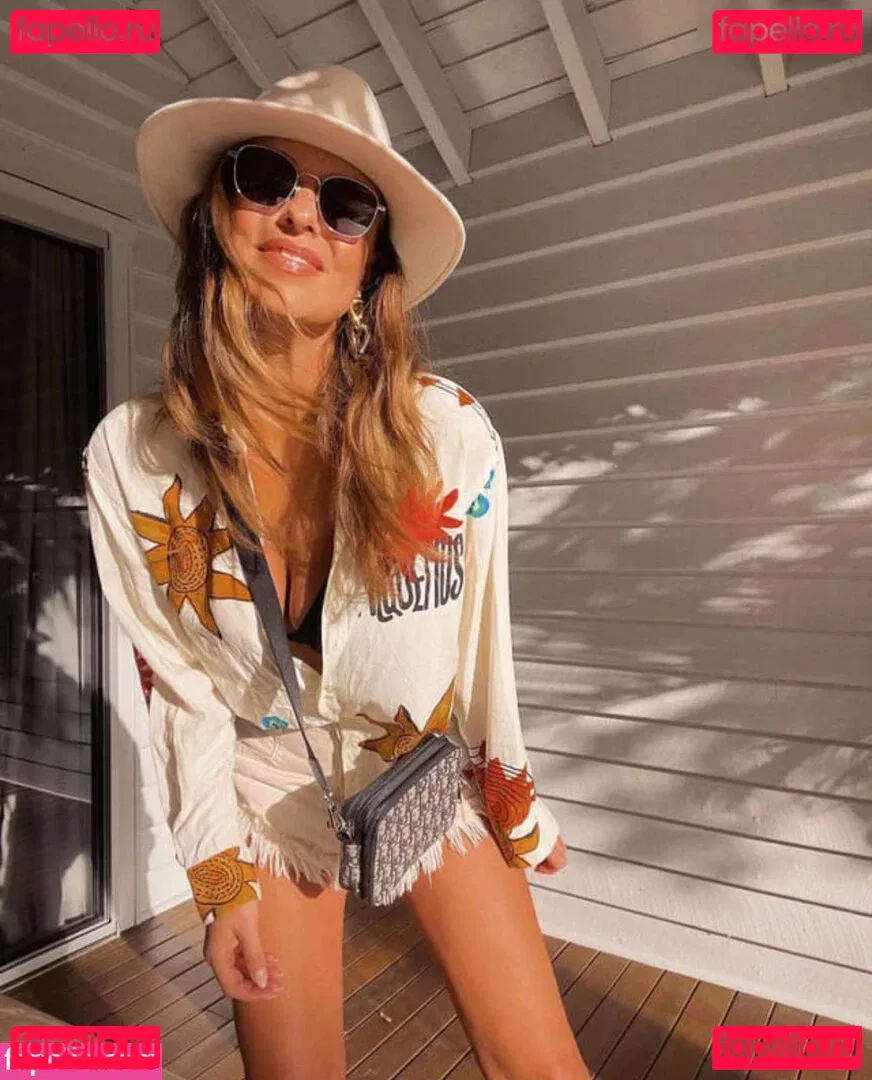 Laura Wontorra Onlyfans Photo Gallery 