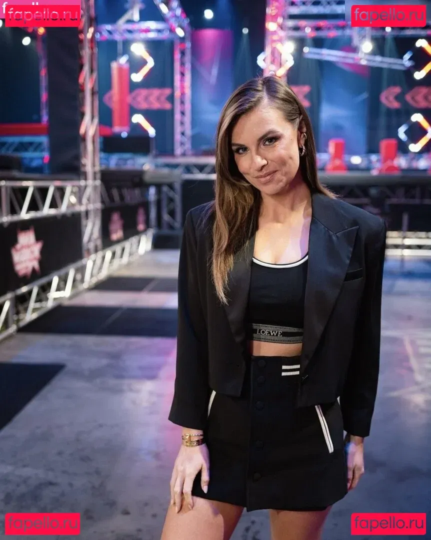 Laura Wontorra Onlyfans Photo Gallery 