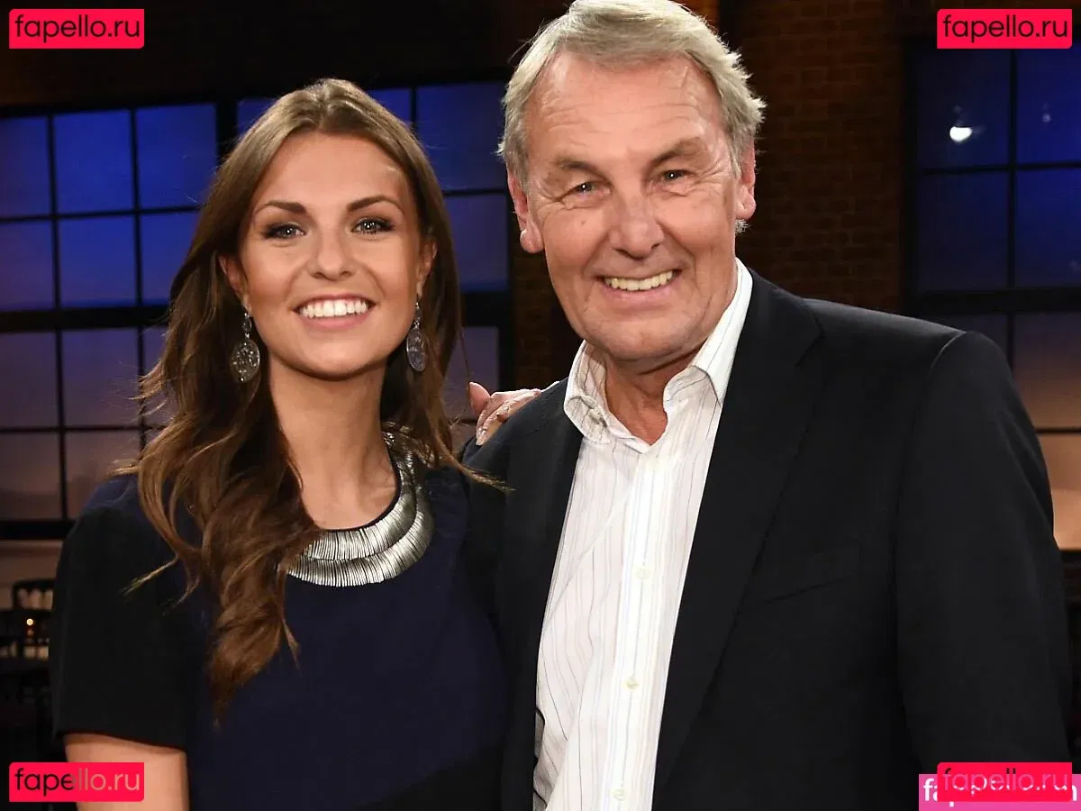 Laura Wontorra Onlyfans Photo Gallery 