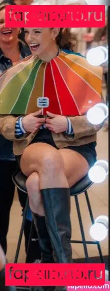 Laura Wontorra Onlyfans Photo Gallery 