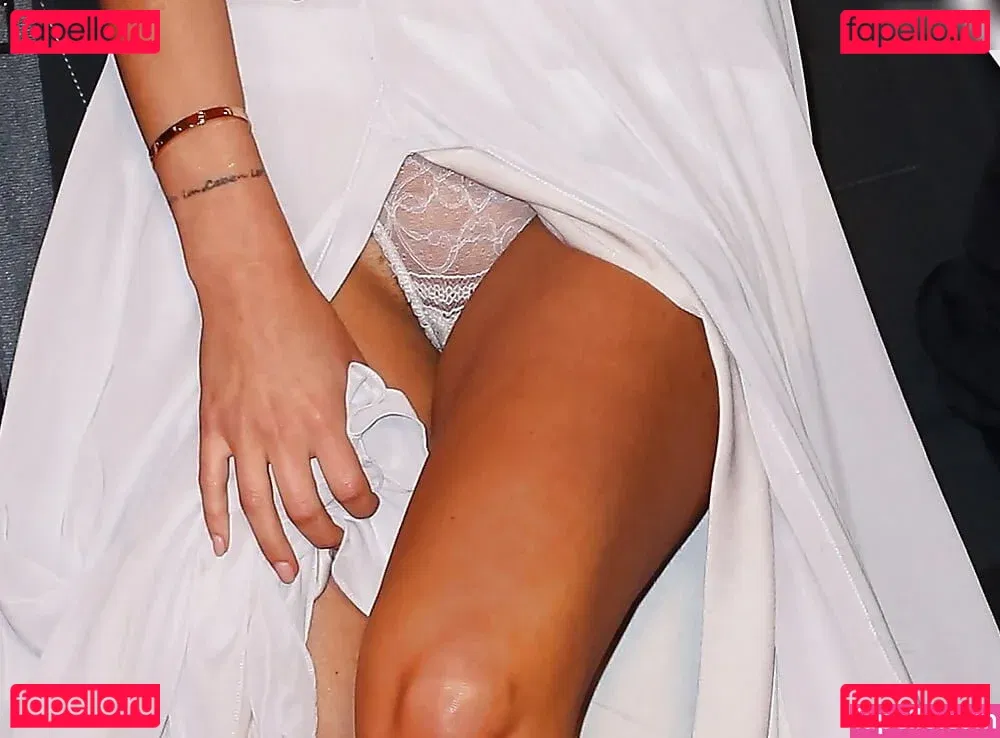 Laura Wontorra Onlyfans Photo Gallery 