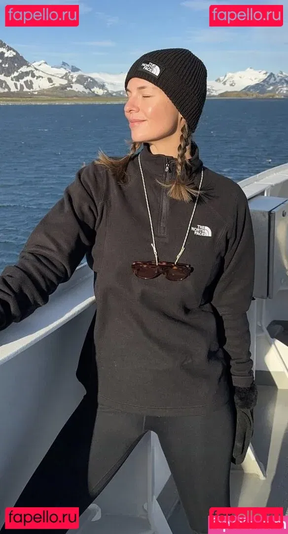 Laura Wontorra Onlyfans Photo Gallery 