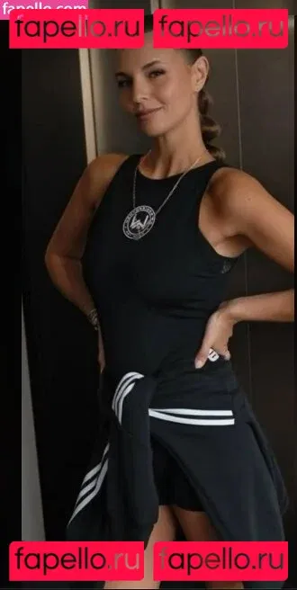 Laura Wontorra Onlyfans Photo Gallery 