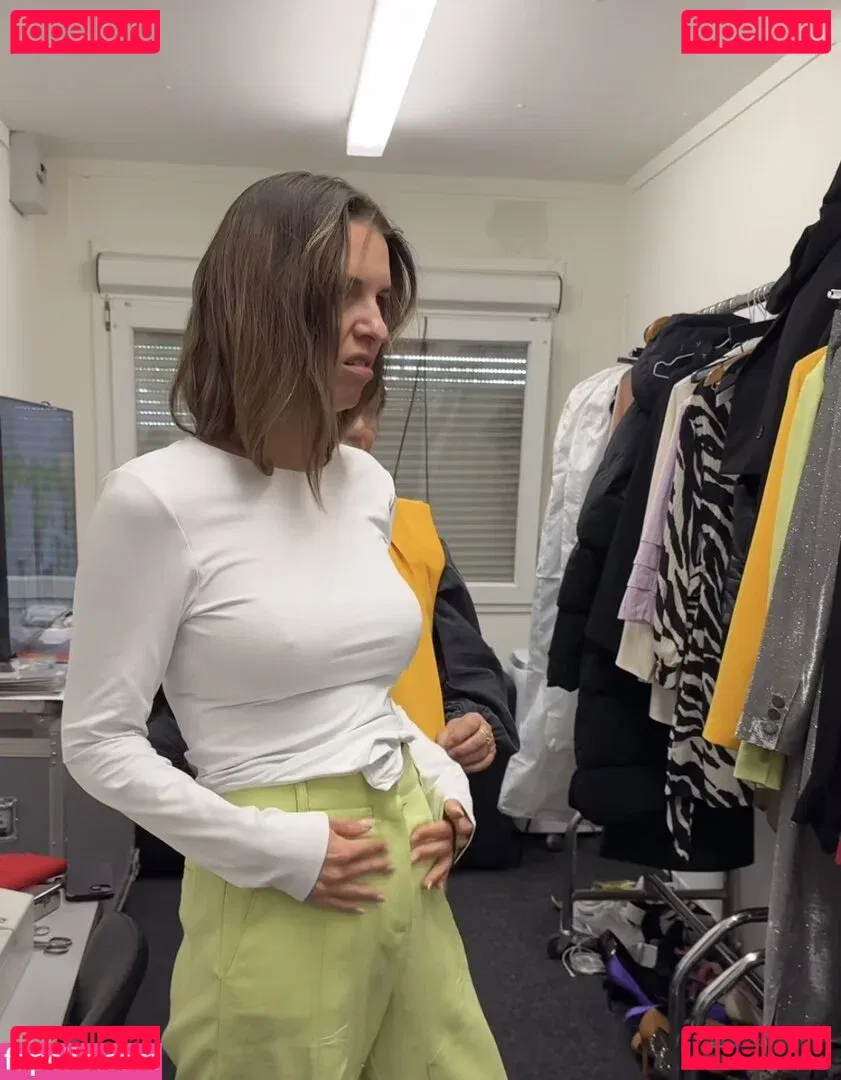 Laura Wontorra Onlyfans Photo Gallery 