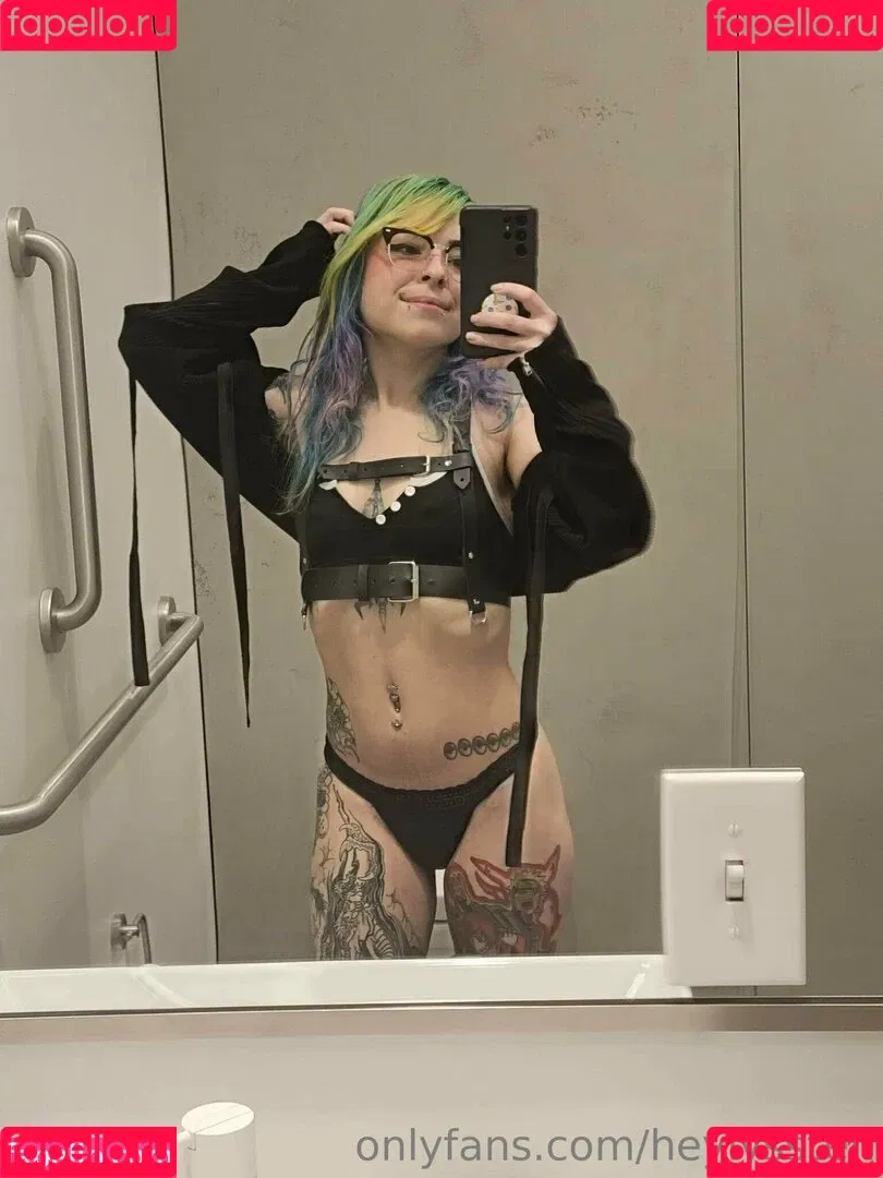 Lyssy Onlyfans Photo Gallery 