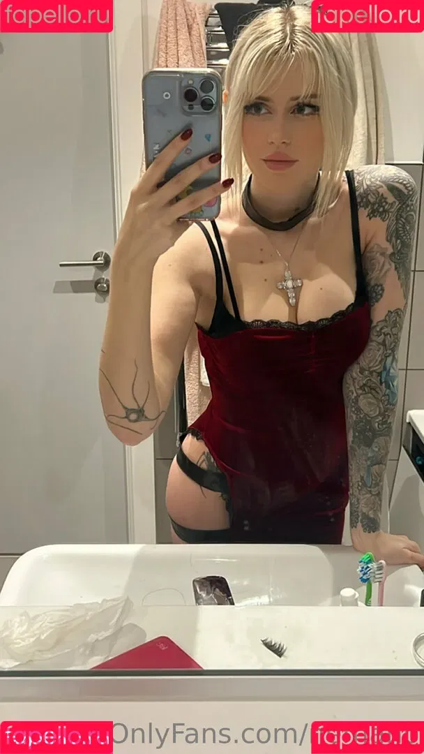 nemano Onlyfans Photo Gallery 
