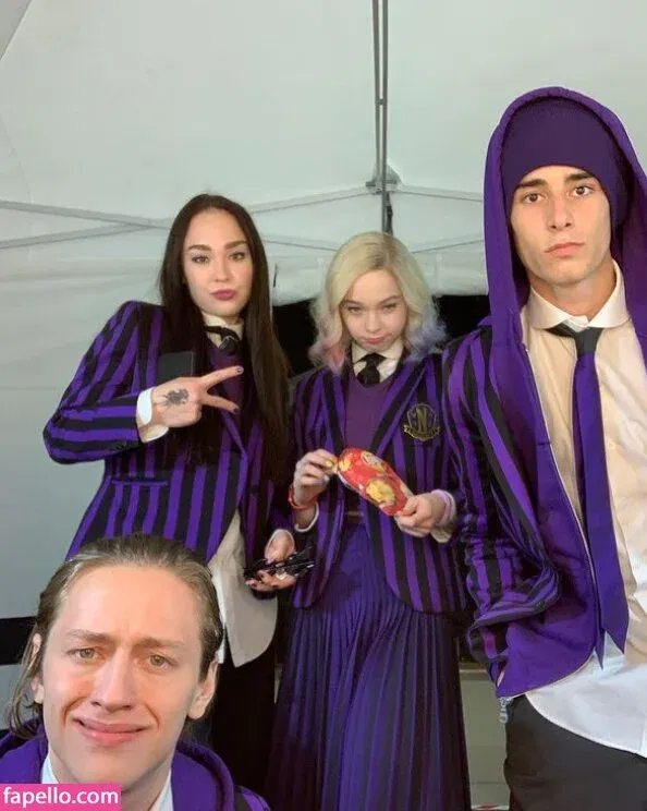 Emma Myers Onlyfans Photo Gallery 