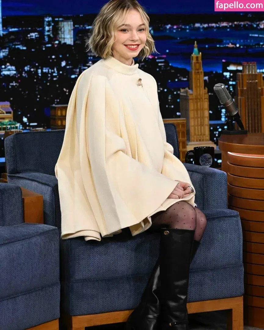 Emma Myers Onlyfans Photo Gallery 