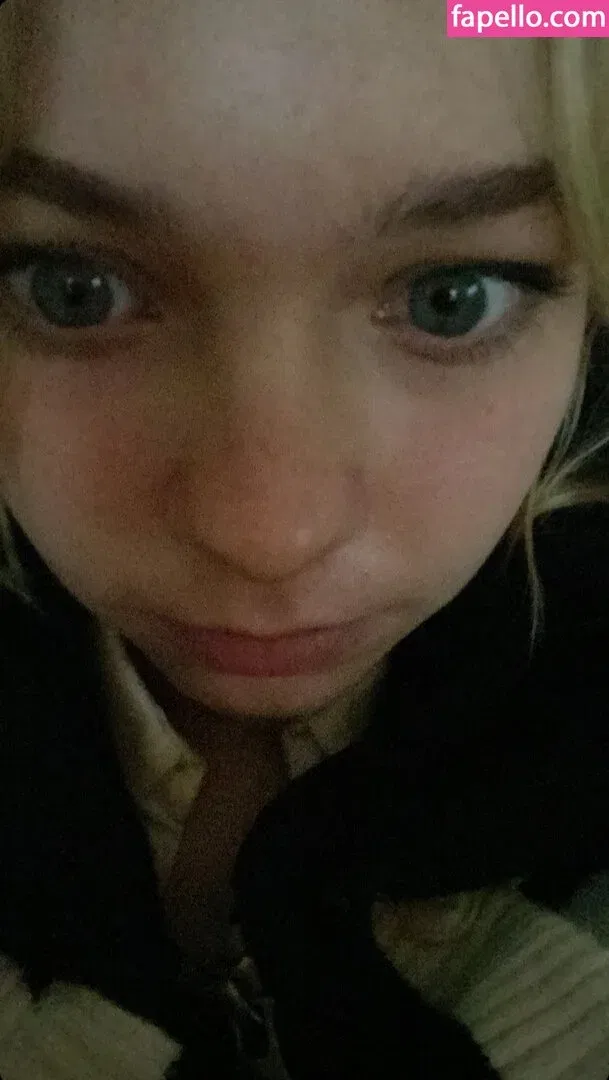 Emma Myers Onlyfans Photo Gallery 