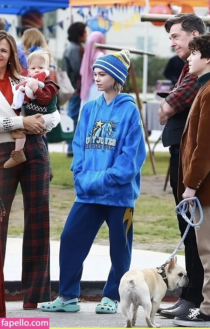 Emma Myers Onlyfans Photo Gallery 