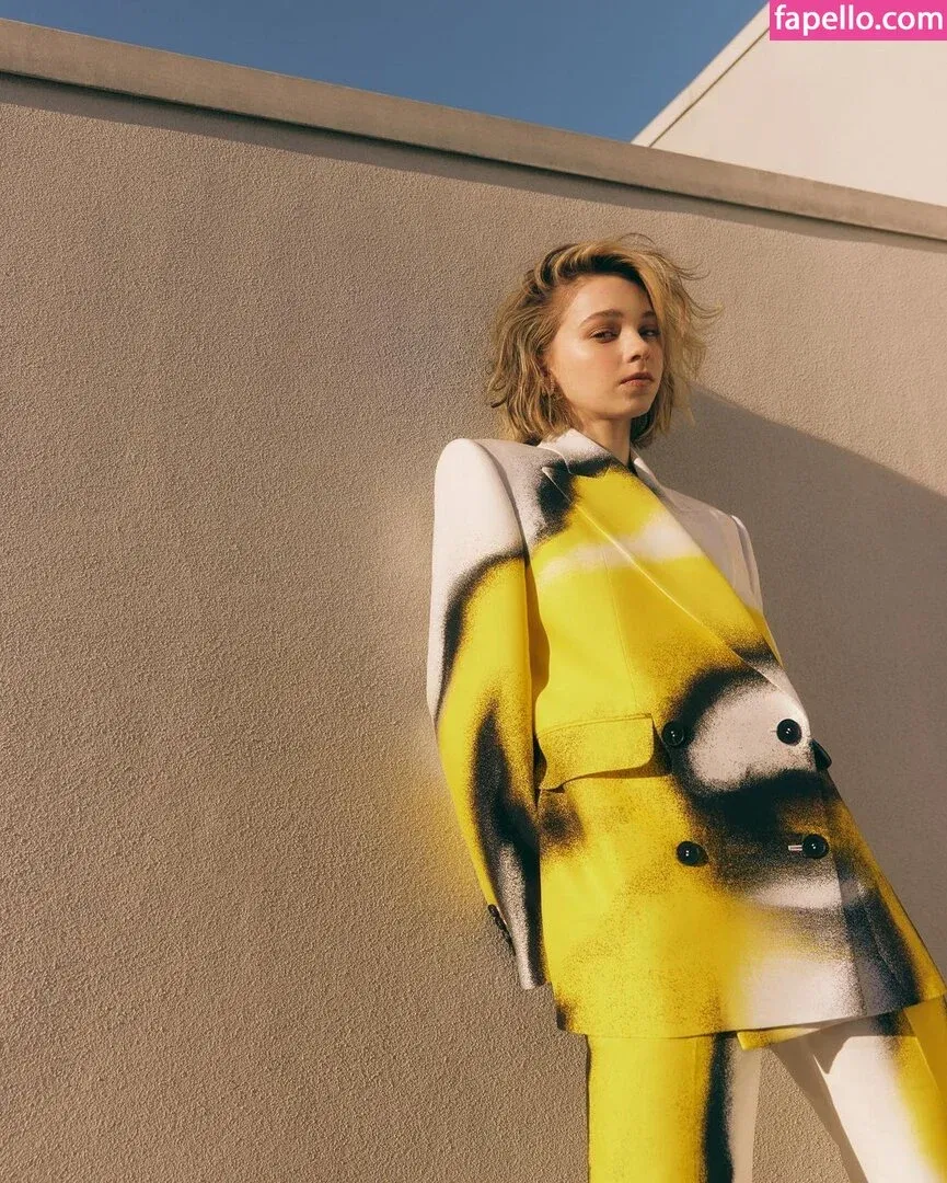 Emma Myers Onlyfans Photo Gallery 