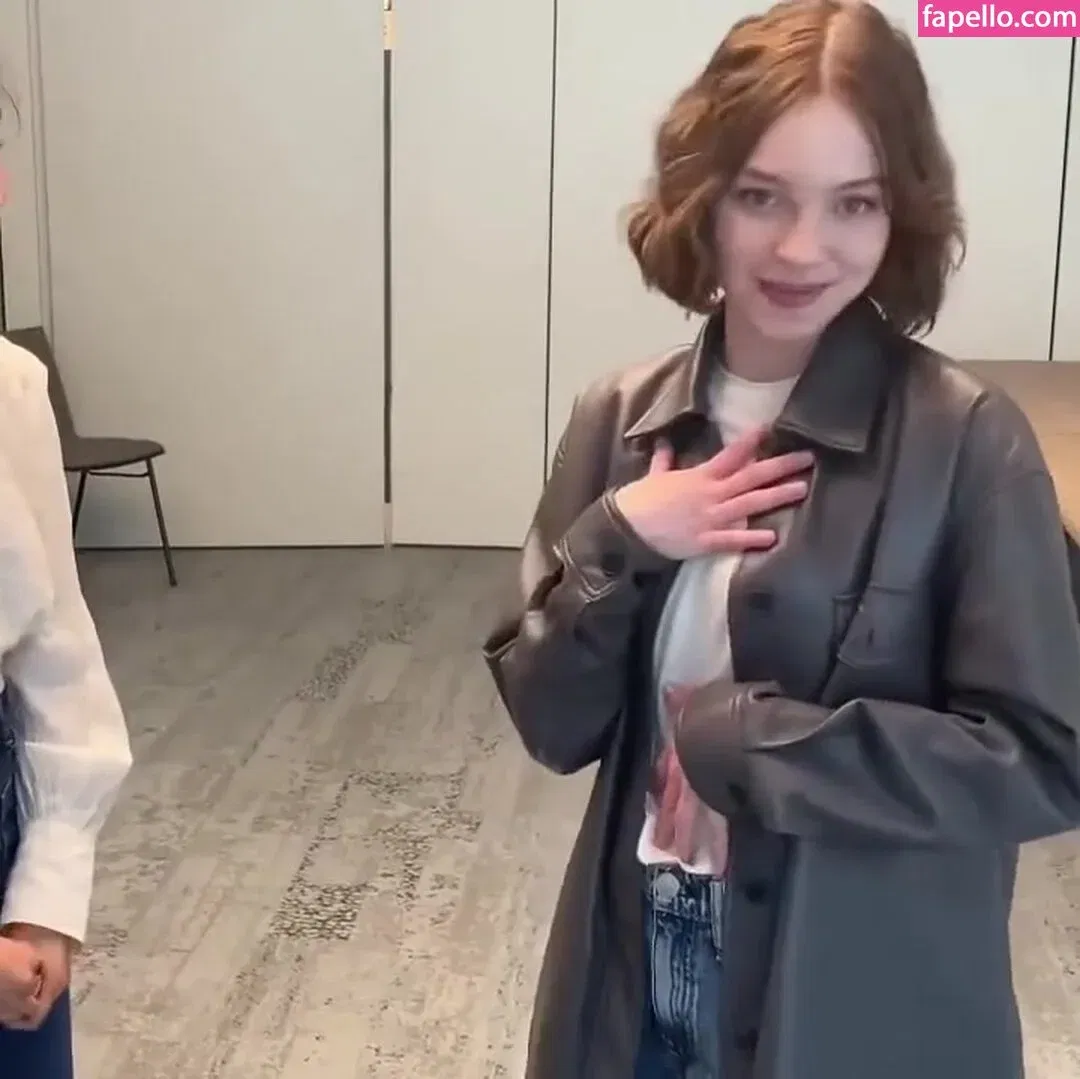 Emma Myers Onlyfans Photo Gallery 