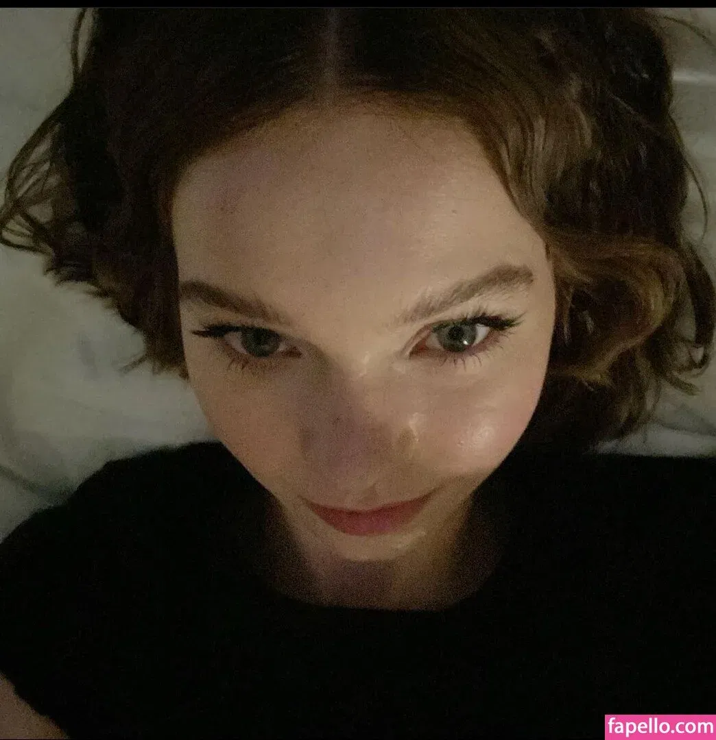 Emma Myers Onlyfans Photo Gallery 