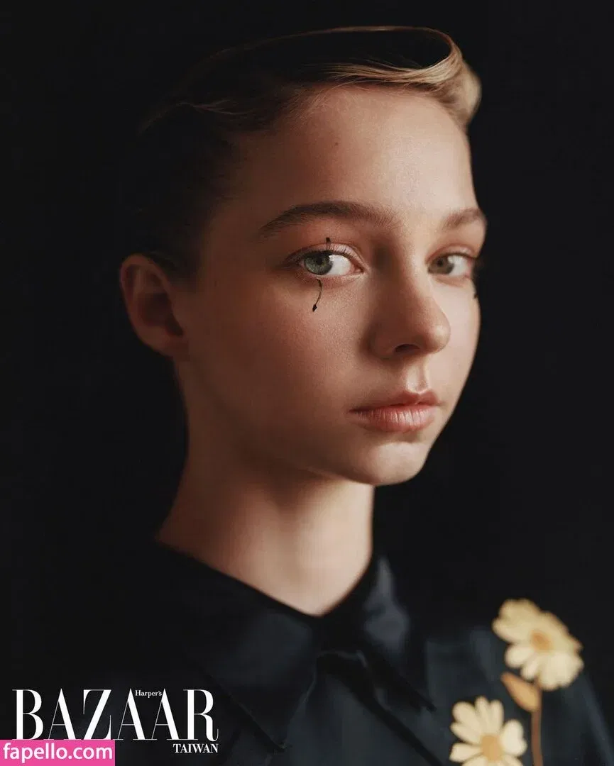 Emma Myers Onlyfans Photo Gallery 