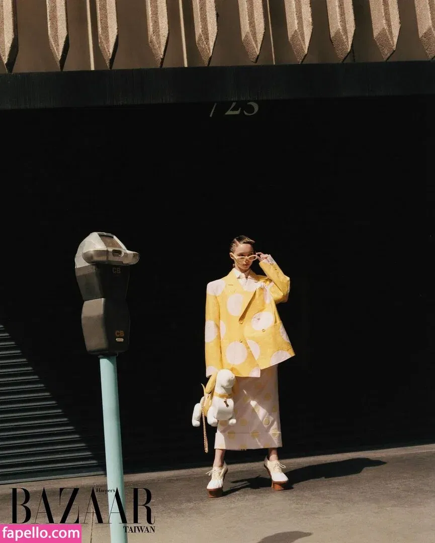 Emma Myers Onlyfans Photo Gallery 