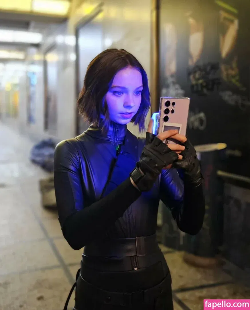 Emma Myers Onlyfans Photo Gallery 