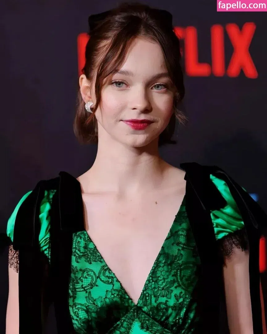 Emma Myers Onlyfans Photo Gallery 