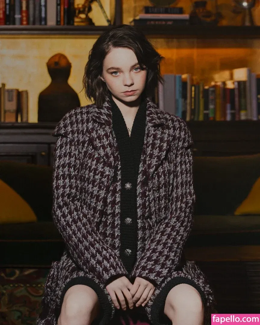 Emma Myers Onlyfans Photo Gallery 