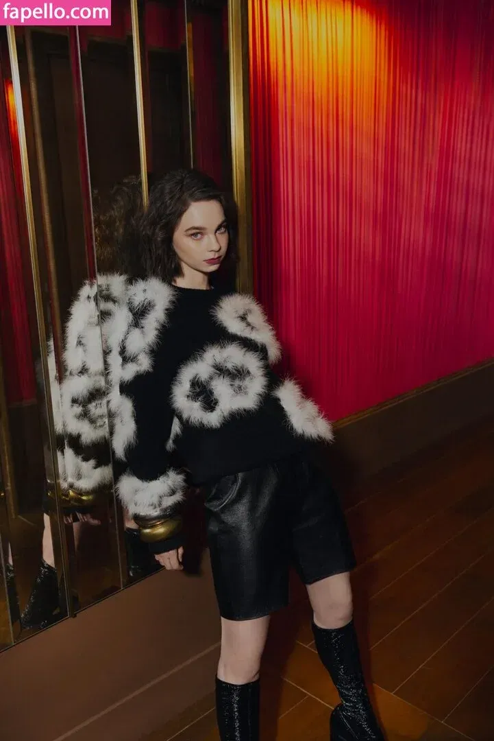 Emma Myers Onlyfans Photo Gallery 