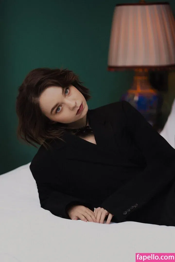 Emma Myers Onlyfans Photo Gallery 